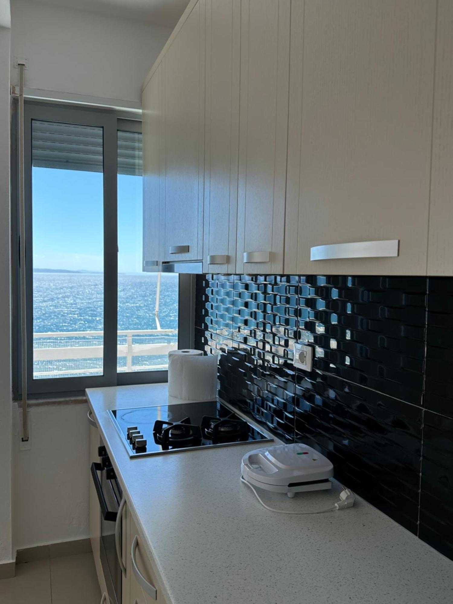 White Sea View Residence 2 Sarandë Eksteriør billede