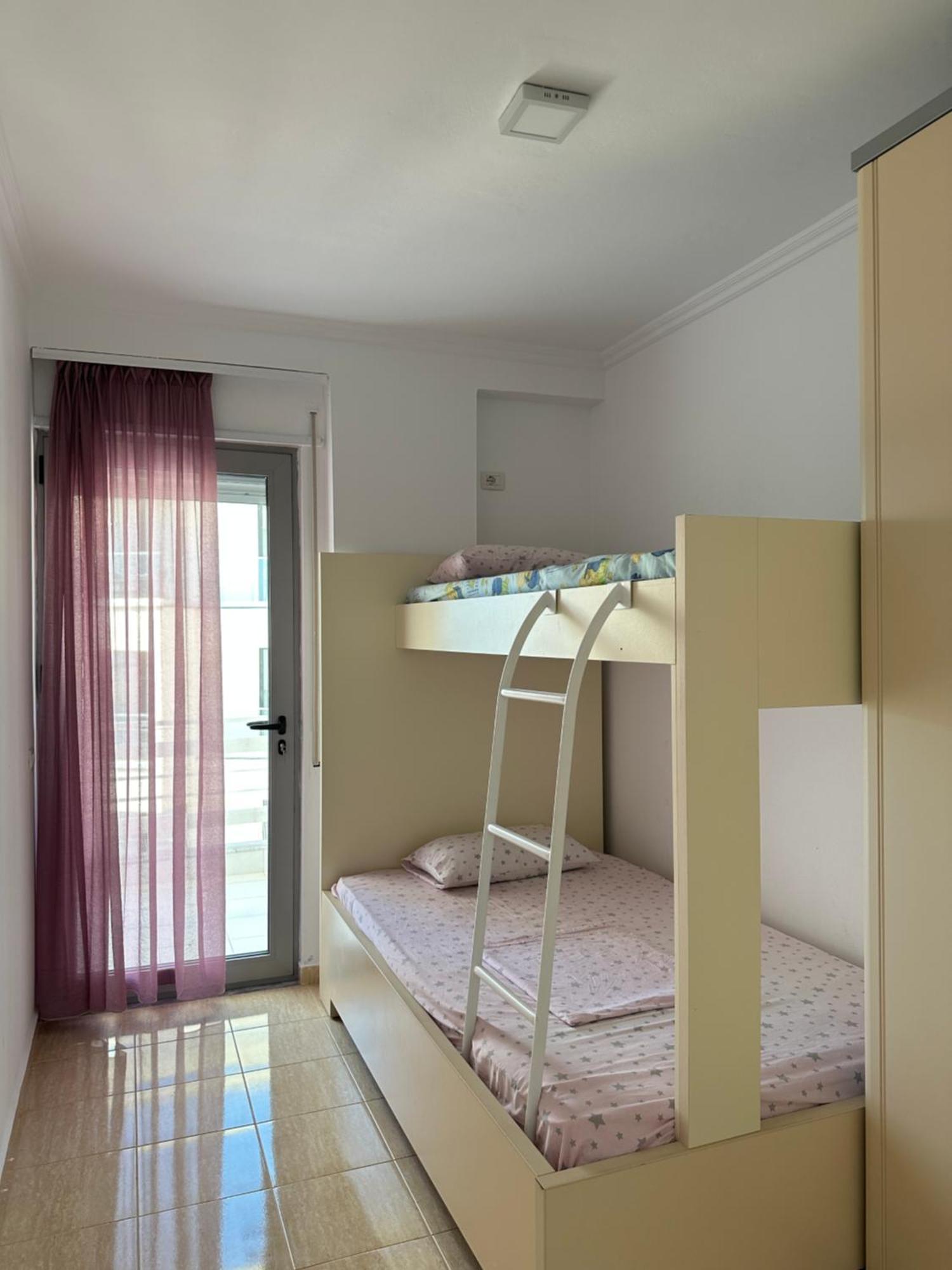 White Sea View Residence 2 Sarandë Eksteriør billede